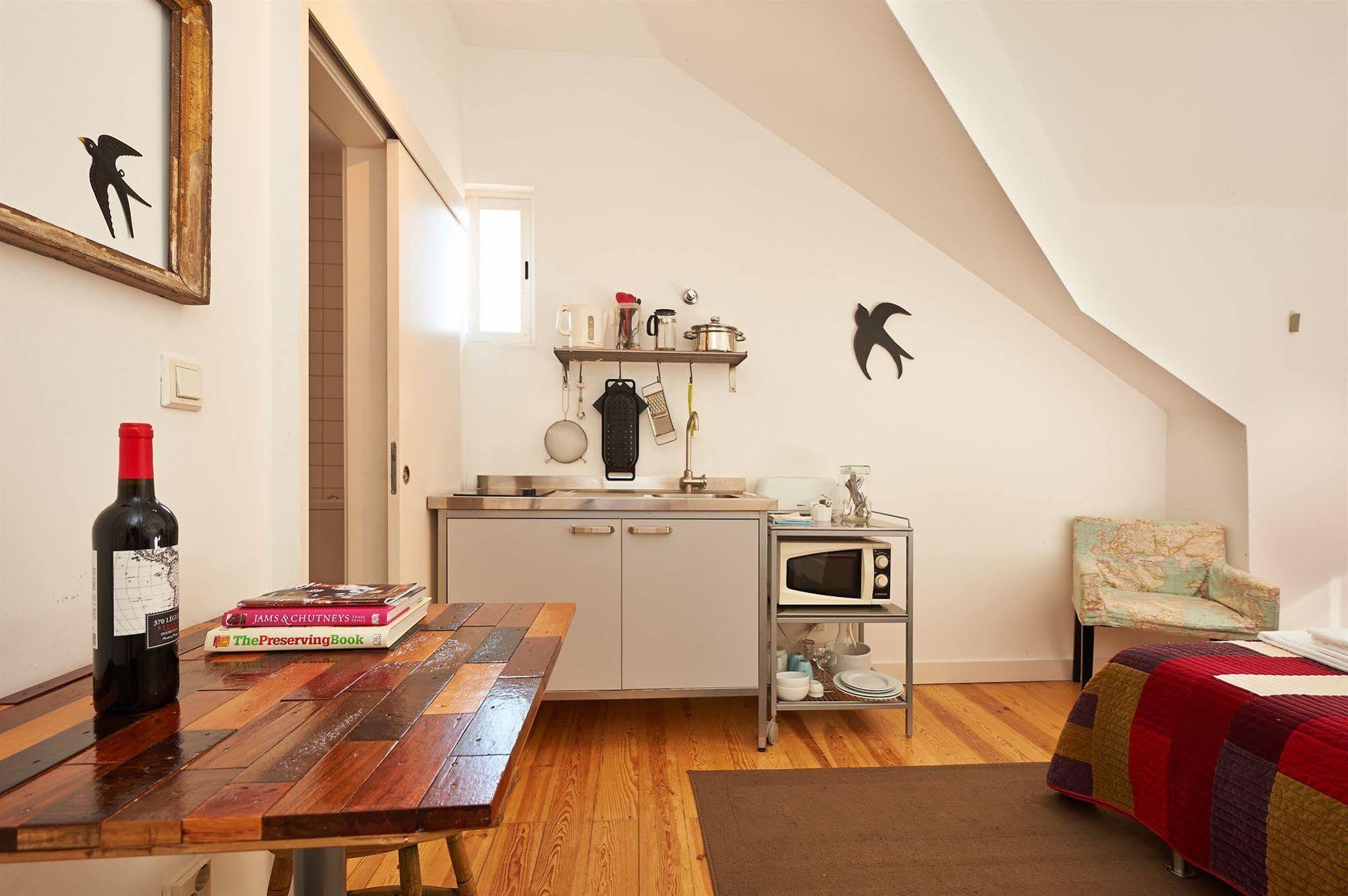 Hello Lisbon Santos Design Apartments Bagian luar foto